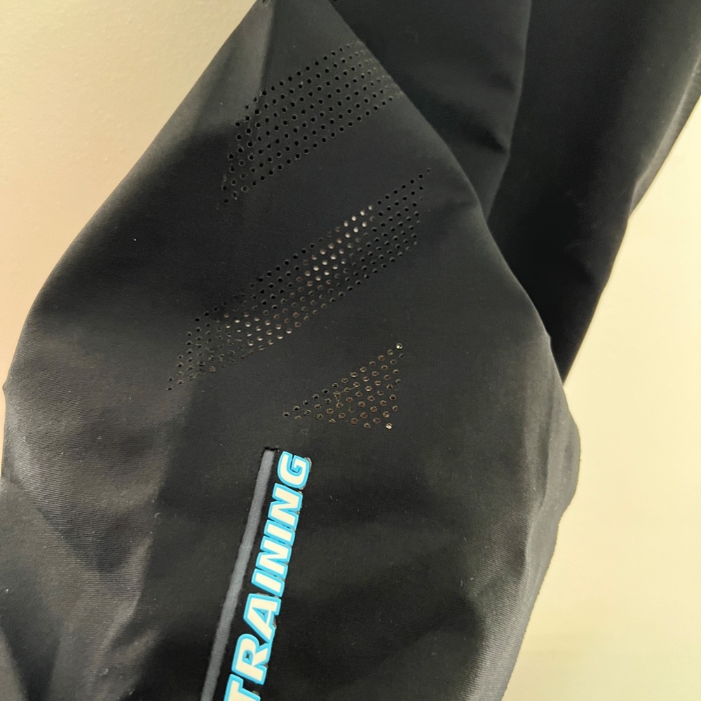 Off-White Stretch Performance Compression Pressur… - image 3